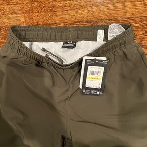 Under Armour Khaki Joggers for Boys with pockets